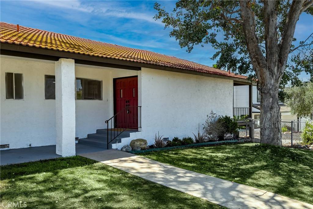 Canyon Lake, CA 92587,22587 Canyon Lake Dr S DR S