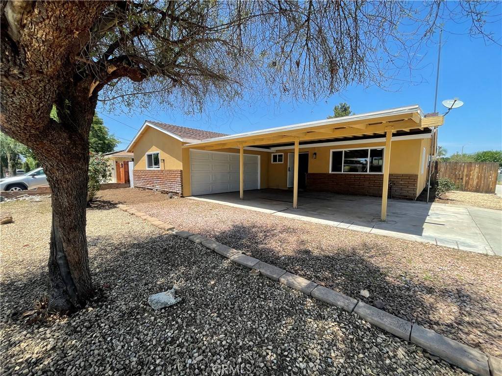 Hemet, CA 92543,592 E Johnston AVE
