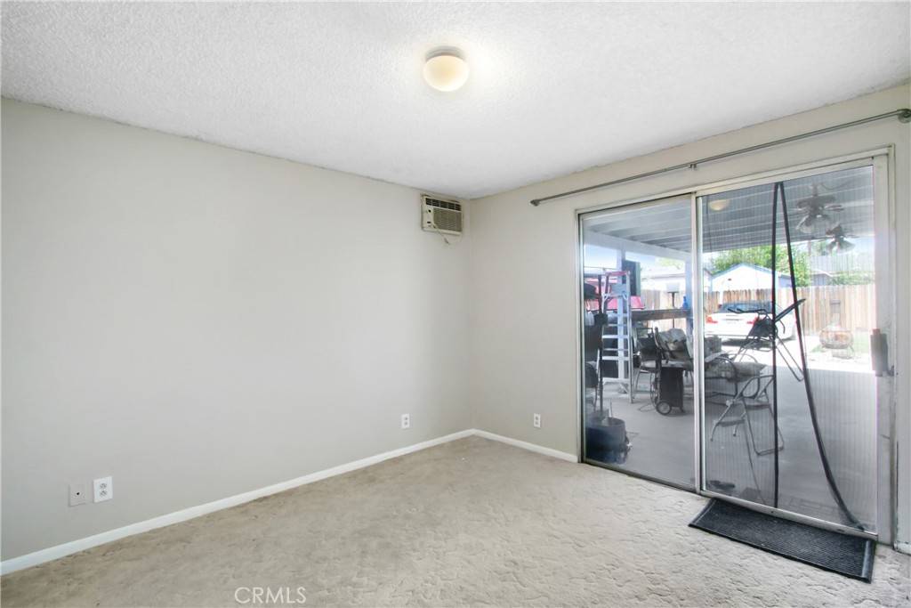 San Jacinto, CA 92583,615 S Hewitt ST