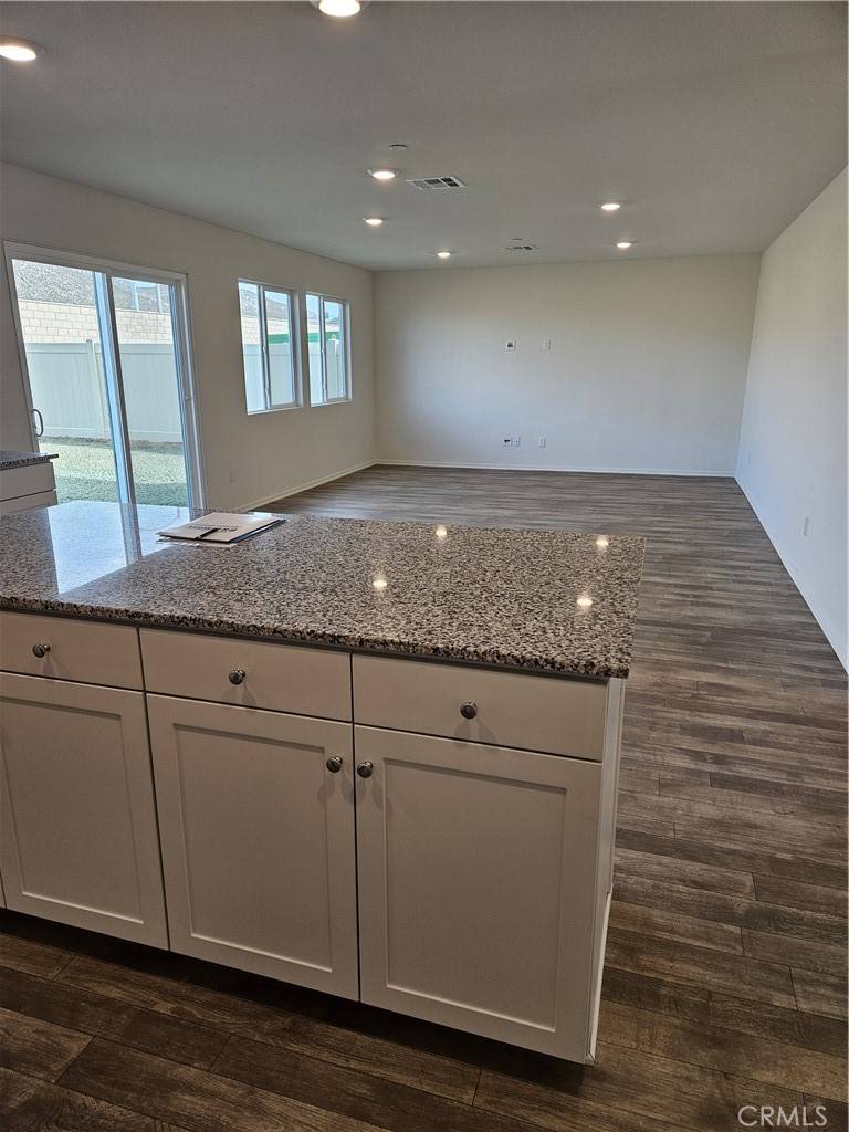 Winchester, CA 92596,31222 Shining Willow DR