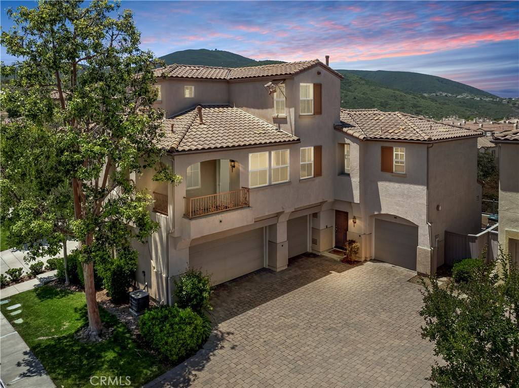 San Marcos, CA 92078,946 Bolex WAY