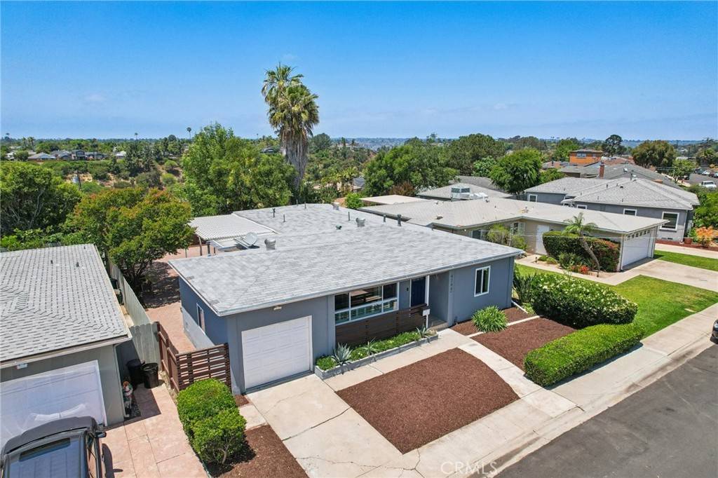 4744 Austin DR San Diego, CA 92115
