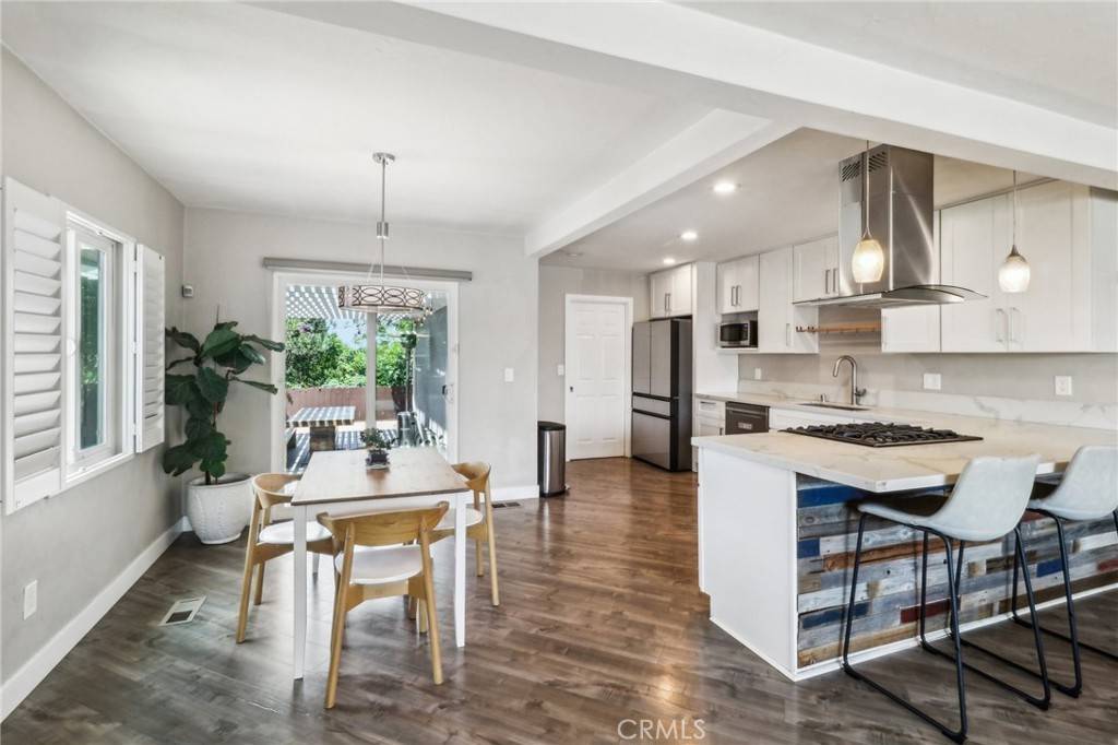 4744 Austin DR San Diego, CA 92115