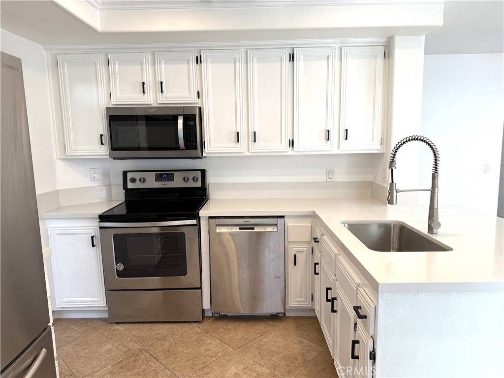 Menifee, CA 92584,28594 Moon Shadow DR