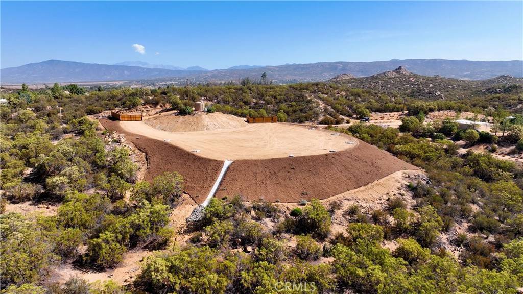 Anza, CA 92539,59543 Janice DR