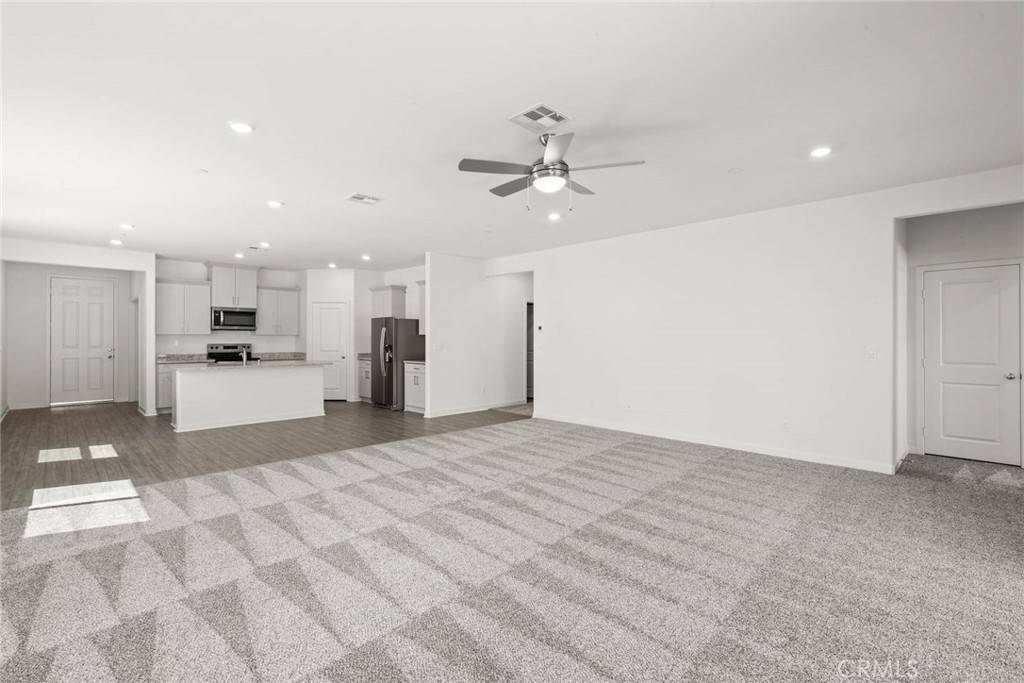 Indio, CA 92220,42490 Isla CT