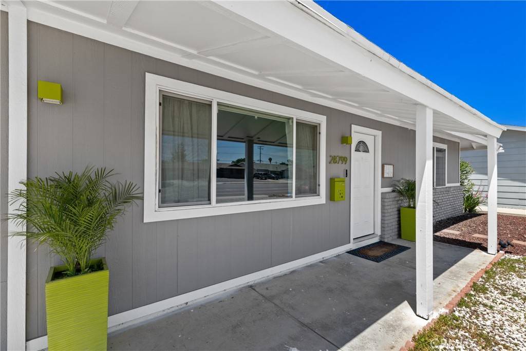 Menifee, CA 92586,28799 Murrieta RD