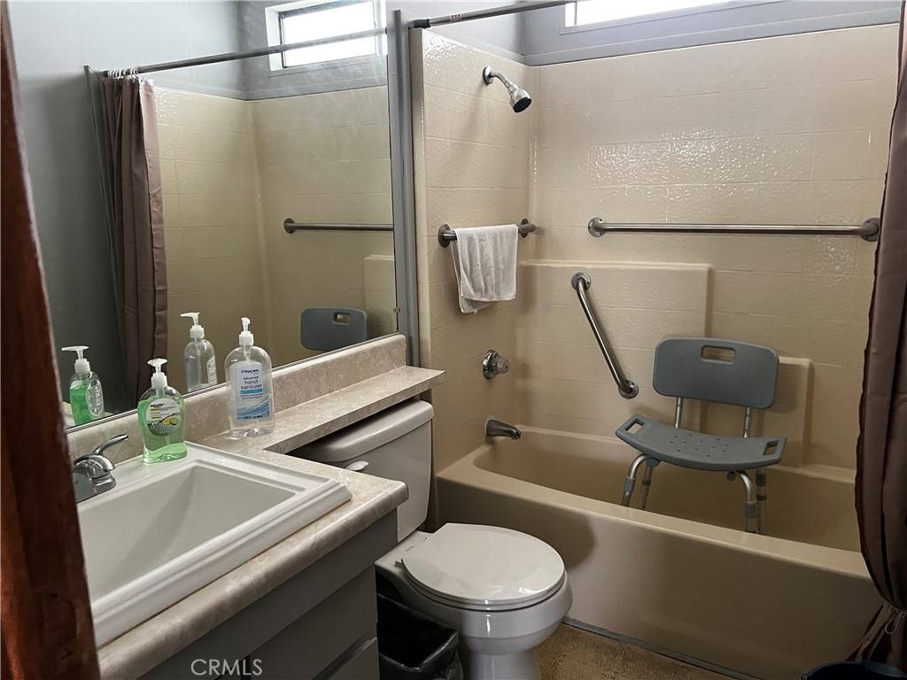 Hemet, CA 92544,44725 St. Highway 74 HWY #237