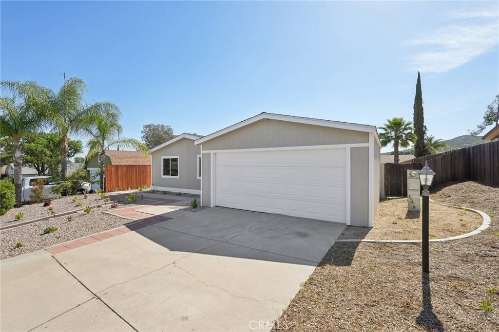 Wildomar, CA 92595,33418 Furrow CT