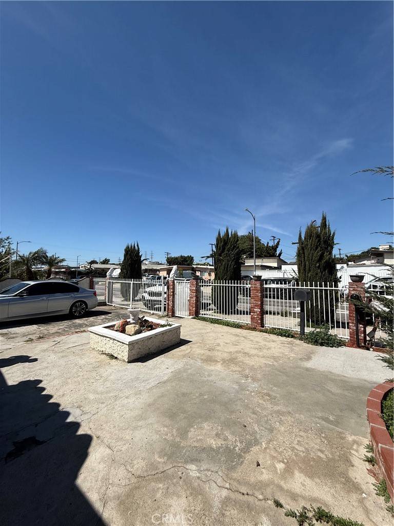 Sun Valley, CA 91352,12406 Haley ST