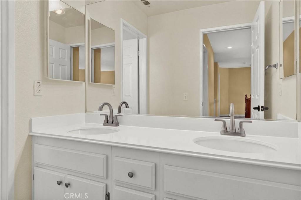 30863 Medinah WAY Temecula, CA 92591