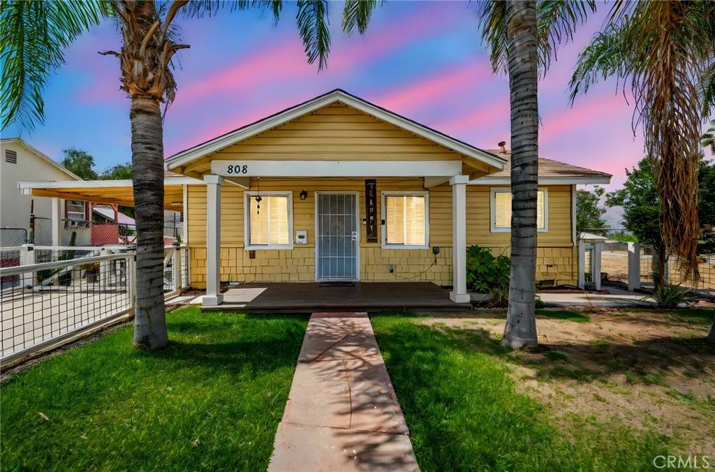Lake Elsinore, CA 92530,808 W Graham AVE