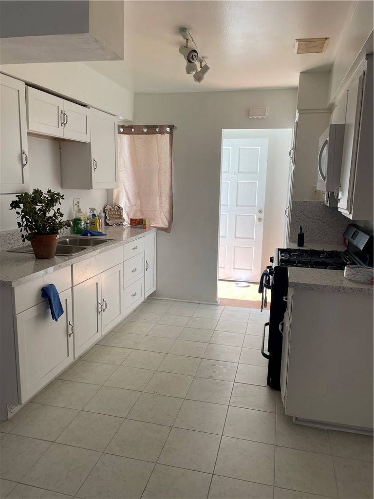 San Jacinto, CA 92583,625 S Estudillo AVE