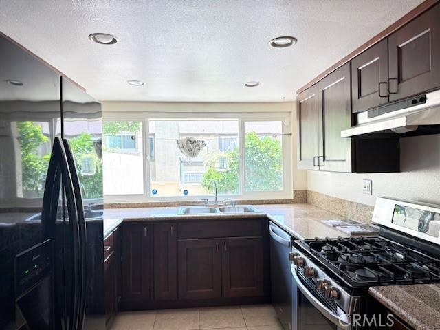Pomona, CA 91767,676 Parkwood LN