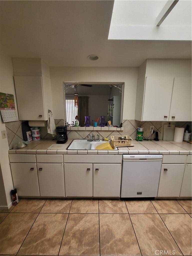 Hemet, CA 92543,650 Rainier WAY