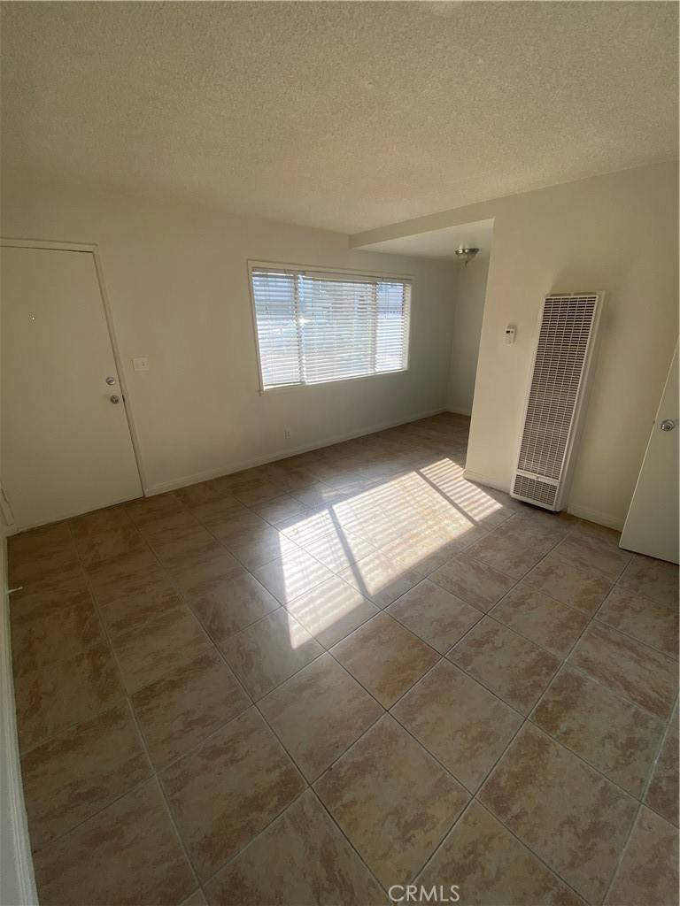 Oceanside, CA 92054,141 S Myers ST #B