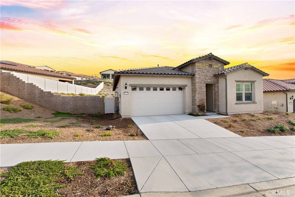 Corona, CA 92883,11137 Briar Rose CT