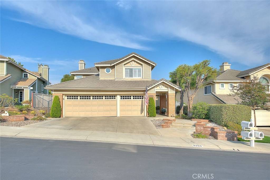 Yorba Linda, CA 92886,6350 Golden Gate DR