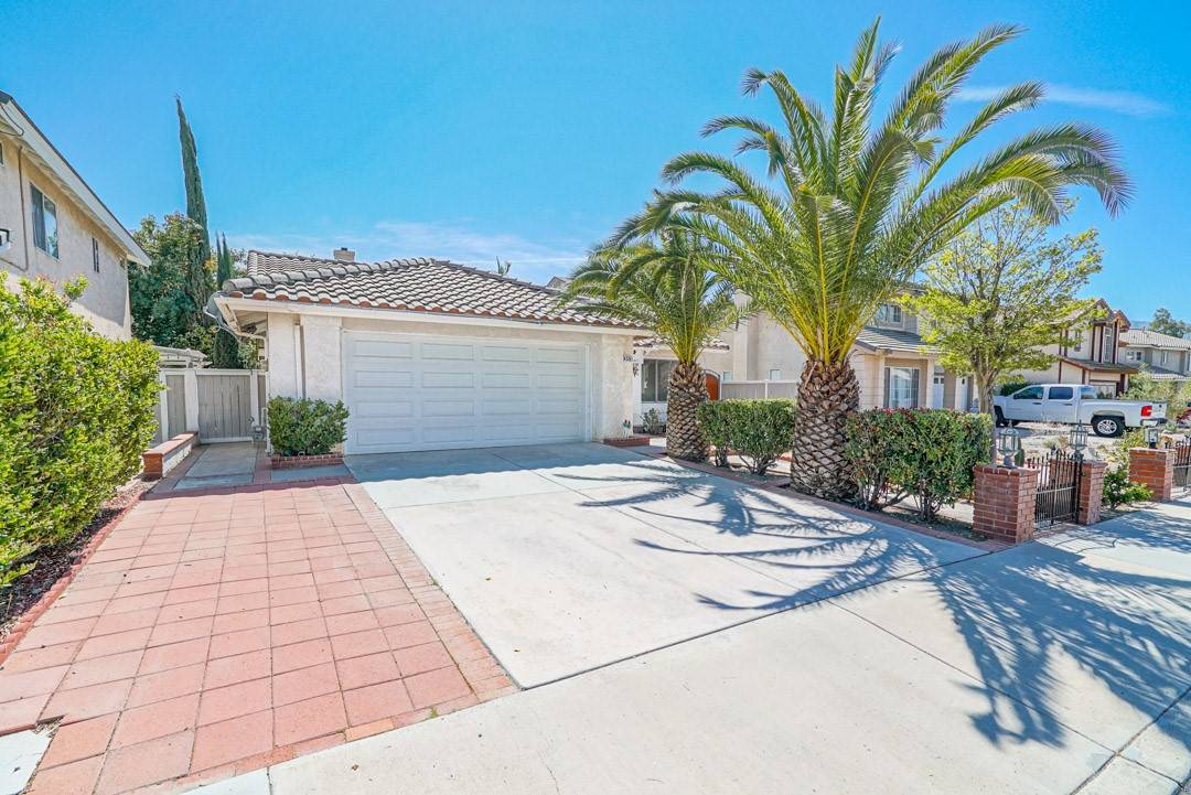 Corona, CA 92883,13353 Bobcat DR