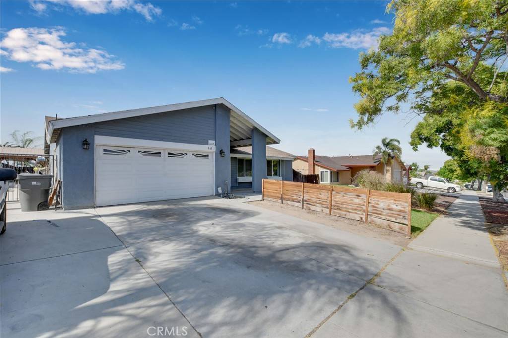 Corona, CA 92879,843 Cottonwood ST