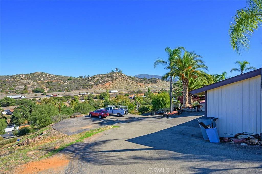 Alpine, CA 91901,1061 Midway Drive