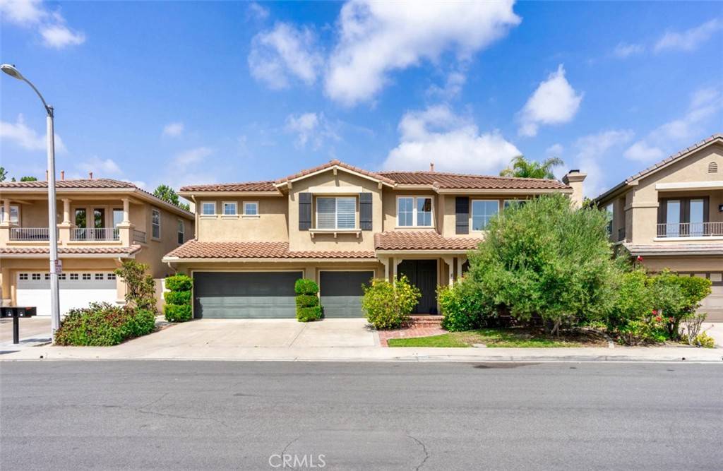 Irvine, CA 92606,14 Benavente