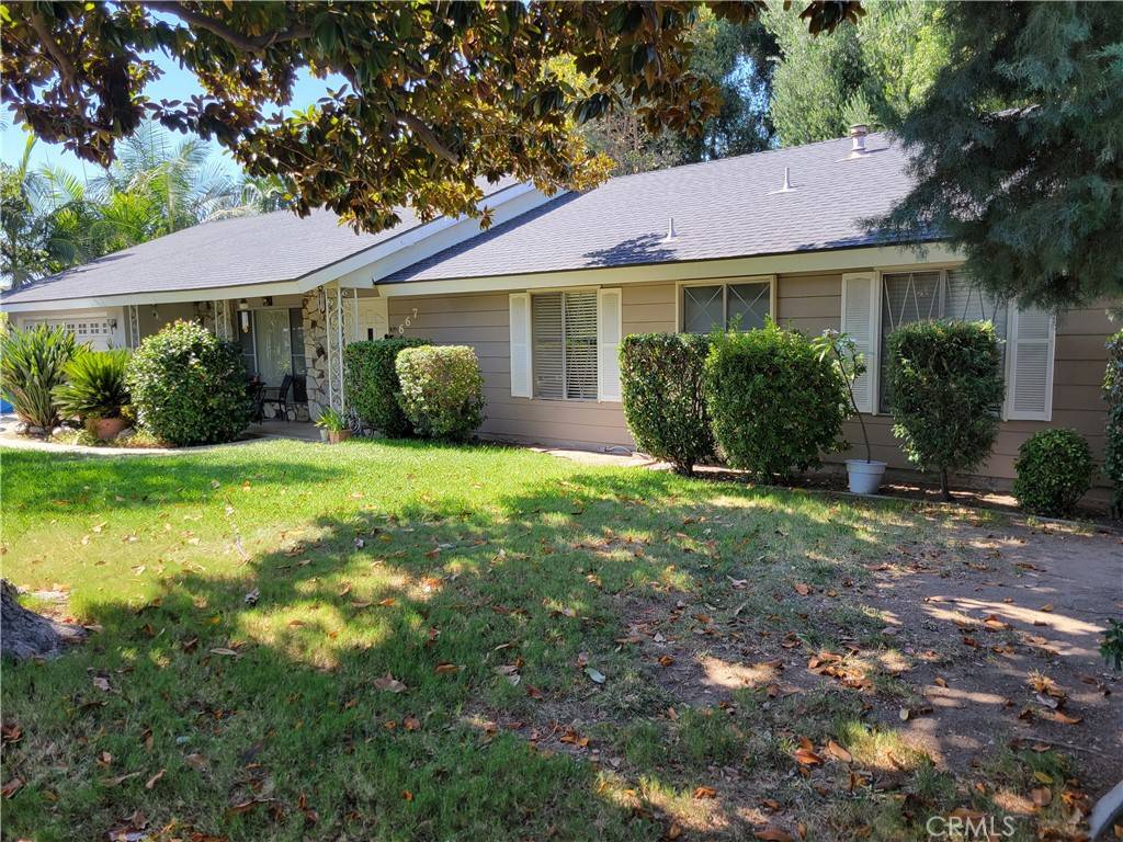 La Verne, CA 91750,667 Realitos DR