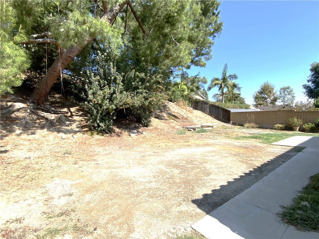 Phillips Ranch, CA 91766,12 Cedarwood DR