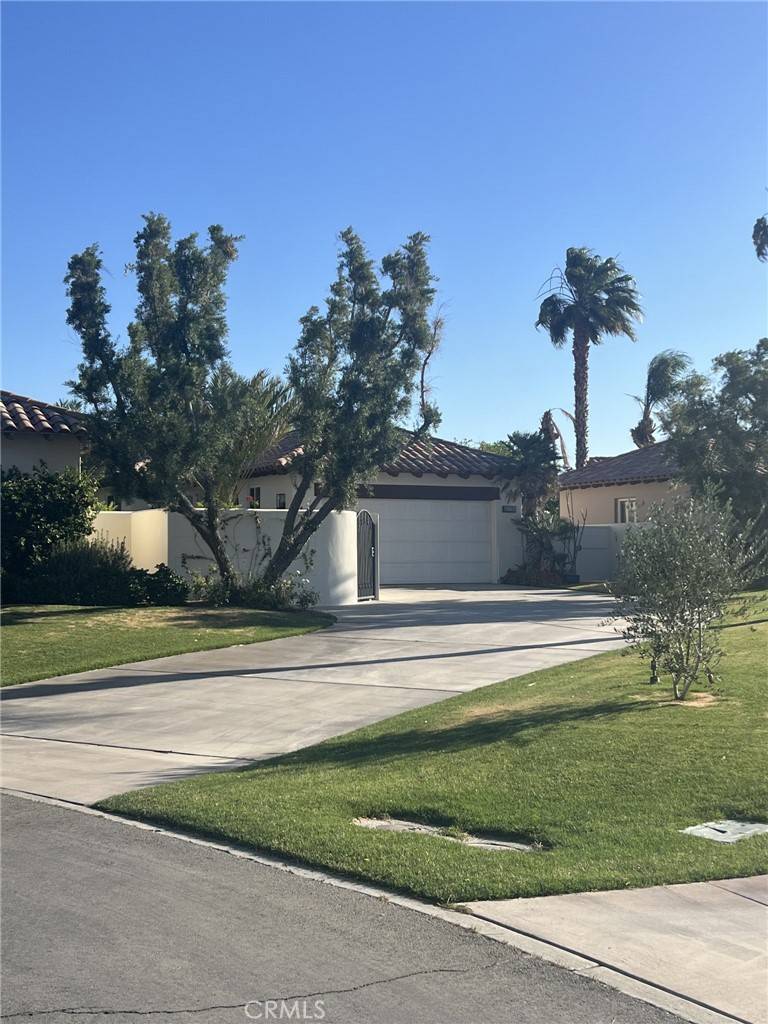 La Quinta, CA 92253,48240 Via Solana