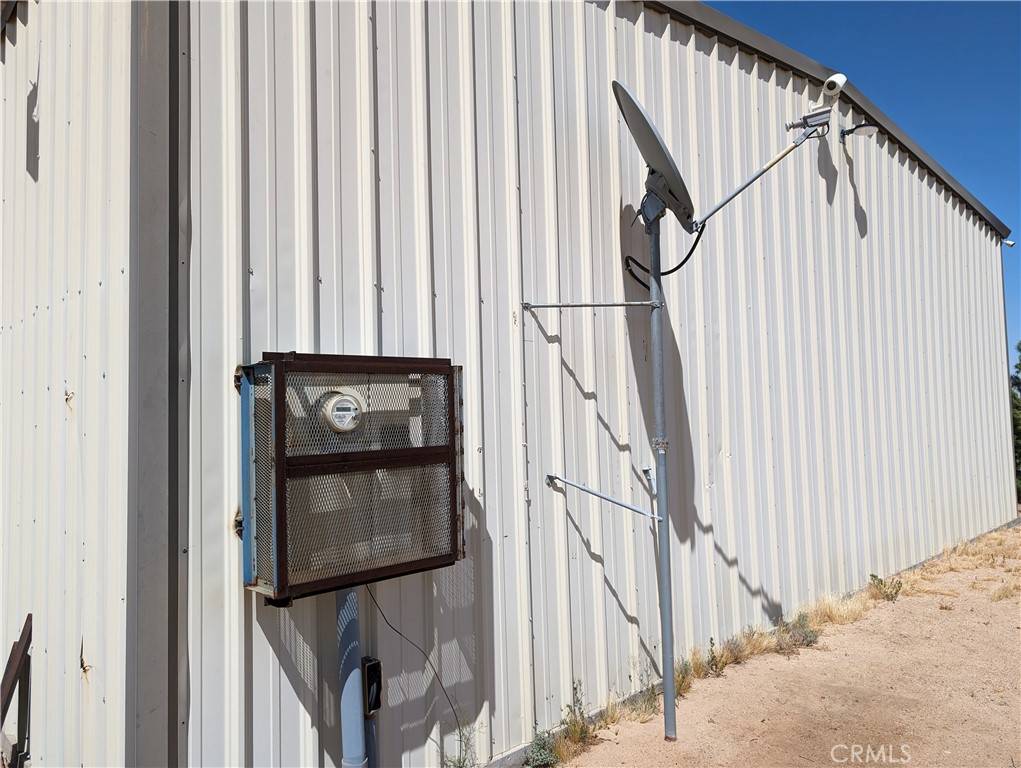 46330 Cherokee RD Newberry Springs, CA 92365