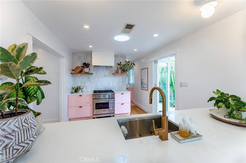 Encinitas, CA 92024,133 2nd ST