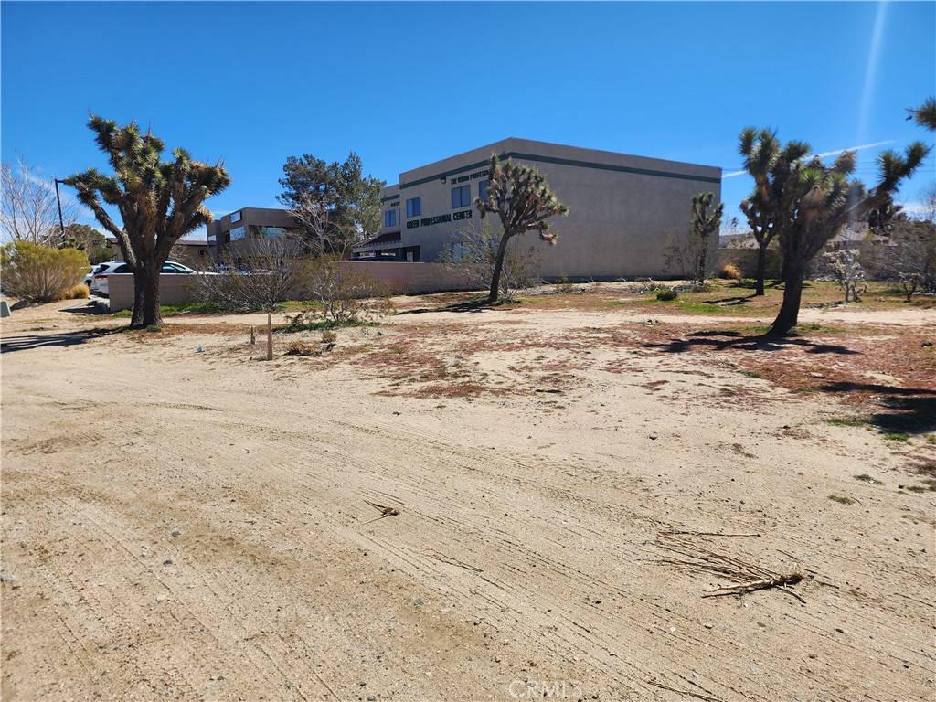 Yucca Valley, CA 92284,57005 Yucca TRL