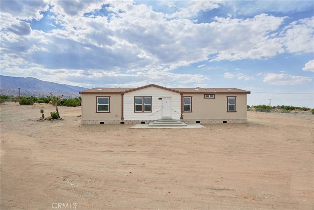 Phelan, CA 92371,9426 Gitano RD