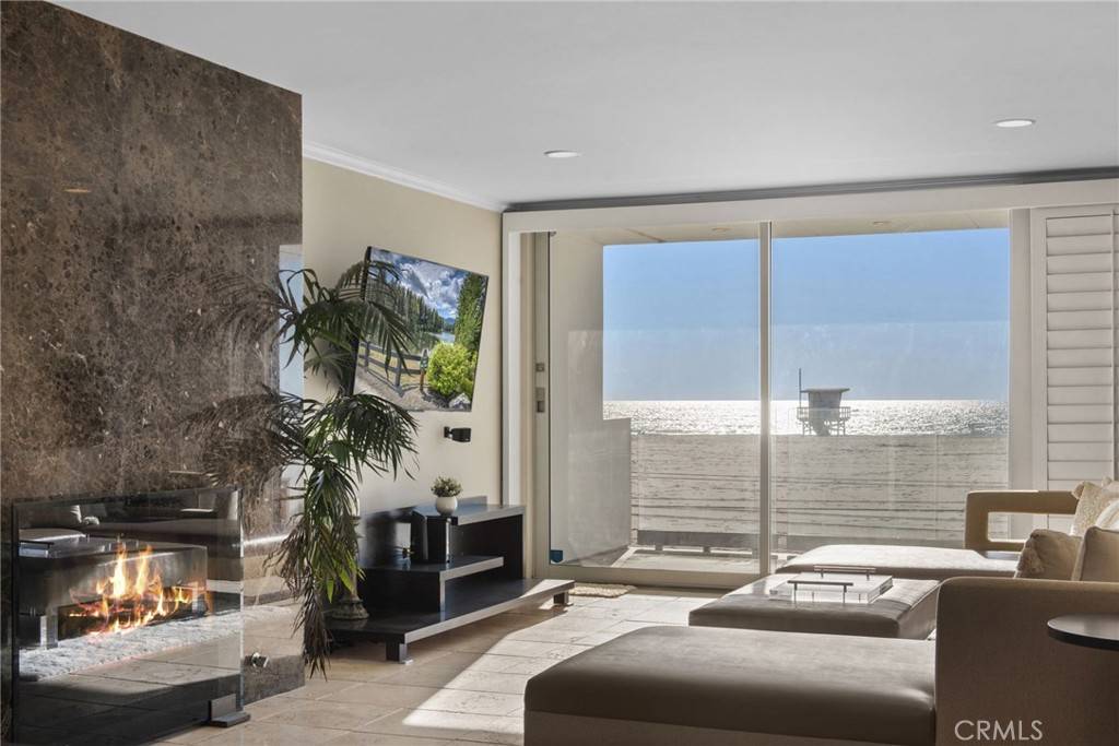 Marina Del Rey, CA 90292,4 Jib ST #3
