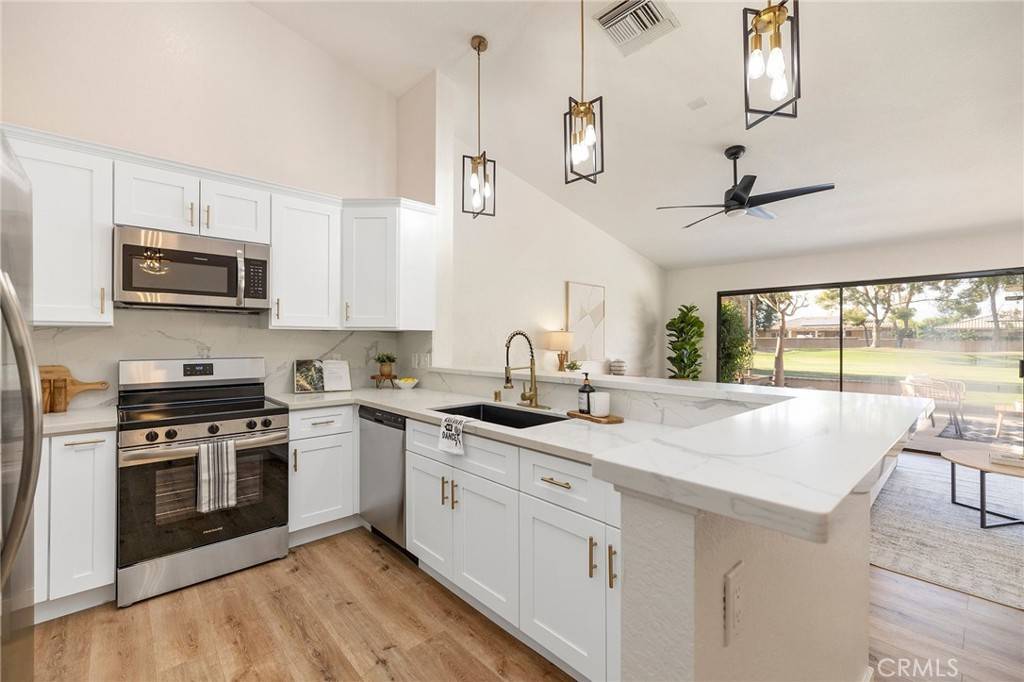 Palm Desert, CA 92211,77640 Woodhaven DR N