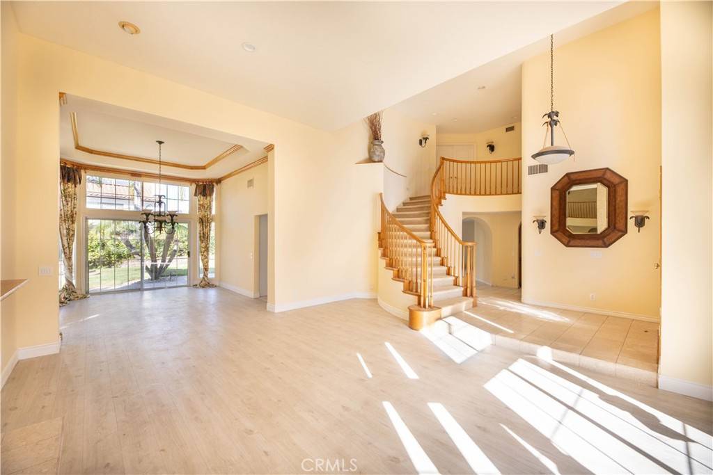 Yorba Linda, CA 92887,20335 Via La Vieja