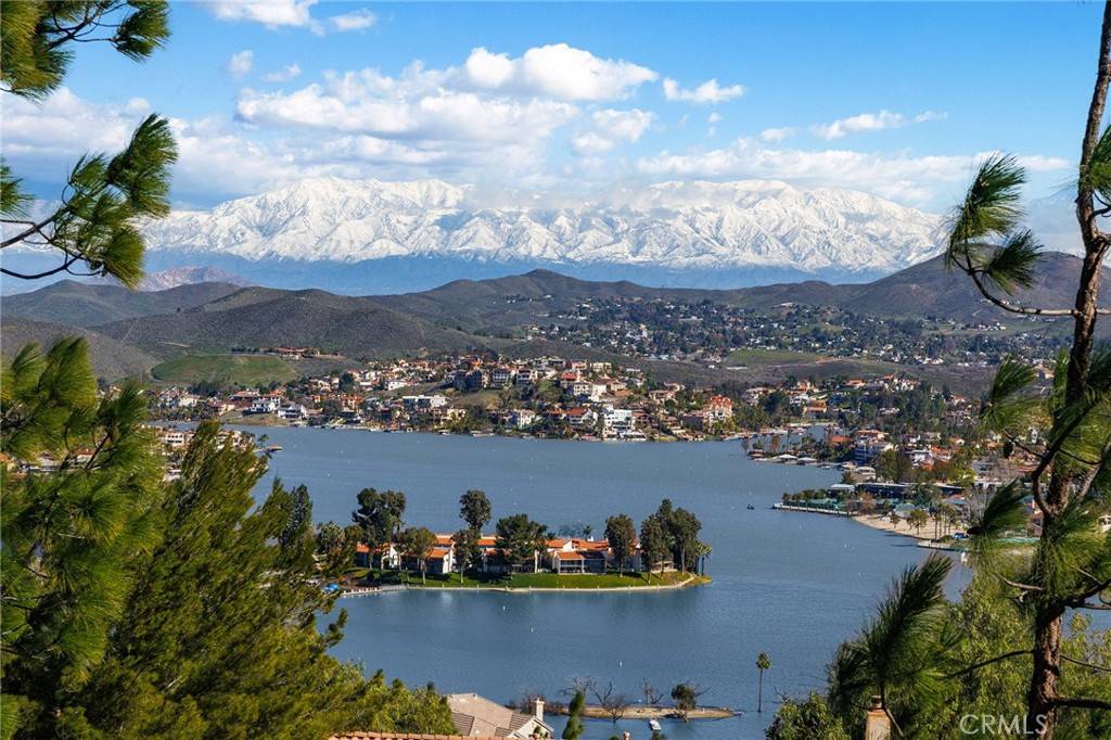 Lake Elsinore, CA 92532,57 Bella Donaci