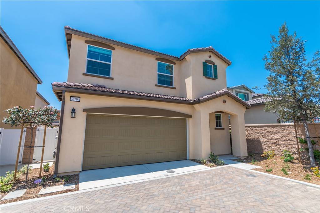 Ontario, CA 91761,679 E Joseph Privado