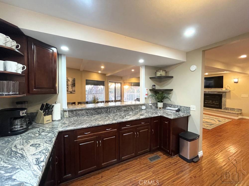 2702 Thule LN Running Springs, CA 92382