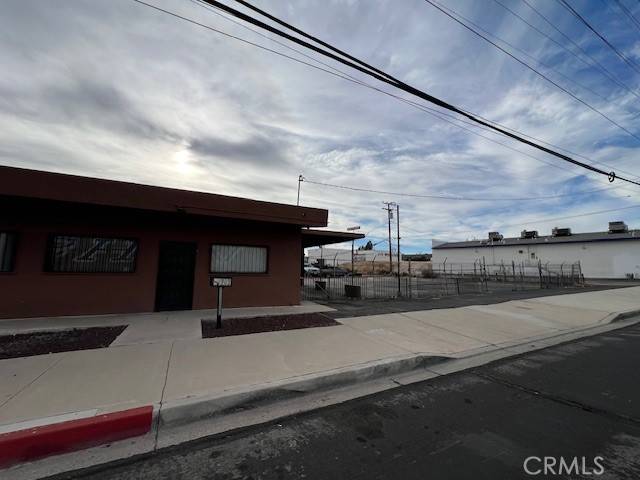 Victorville, CA 92395,15283 6th ST