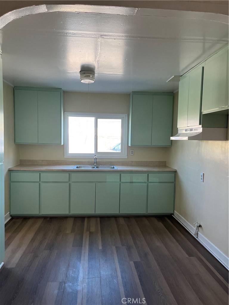 San Bernardino, CA 92410,261 N K St