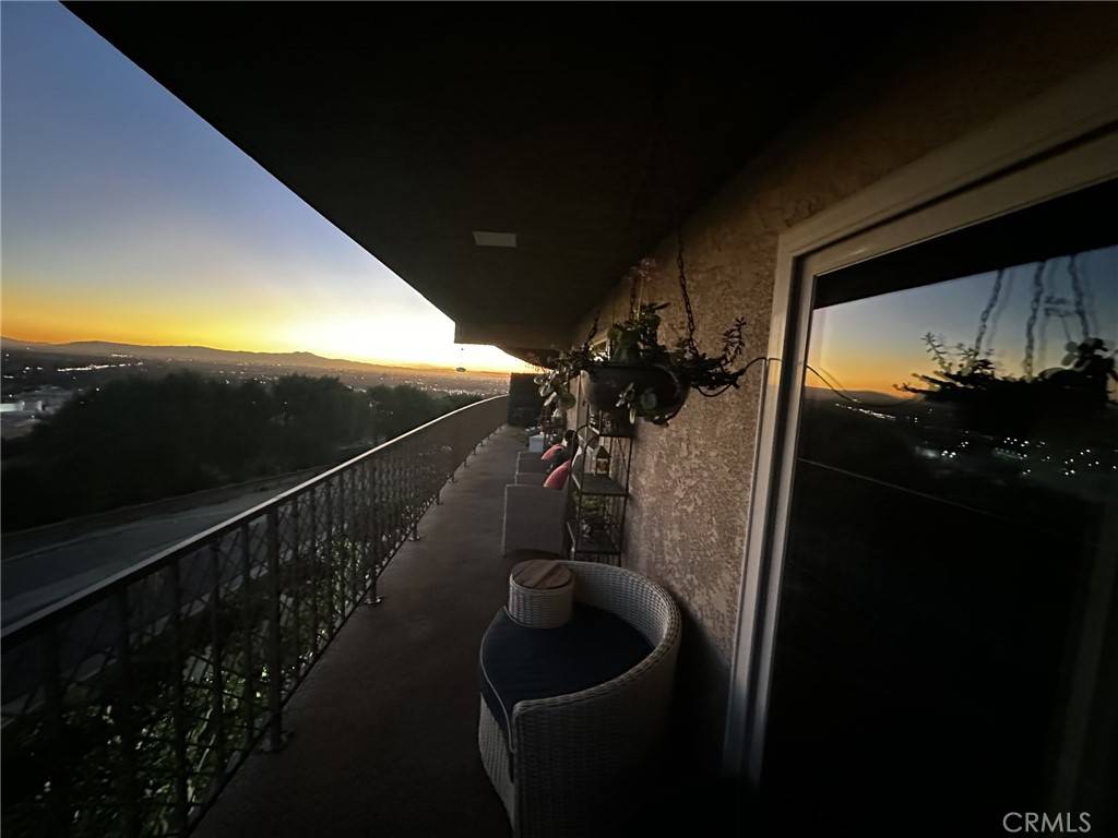 Signal Hill, CA 90755,2700 E Panorama DR #208
