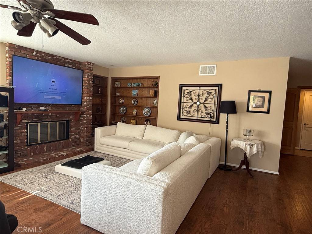 Rancho Cucamonga, CA 91701,6087 Vineyard AVE