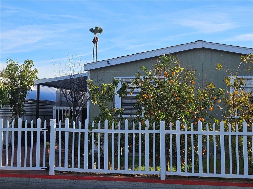 Rialto, CA 92376,1025 S Riverside AVE #112