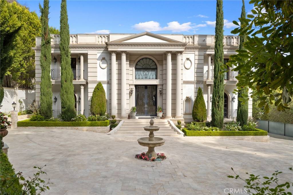 Los Angeles, CA 90077,1714 Stone Canyon RD