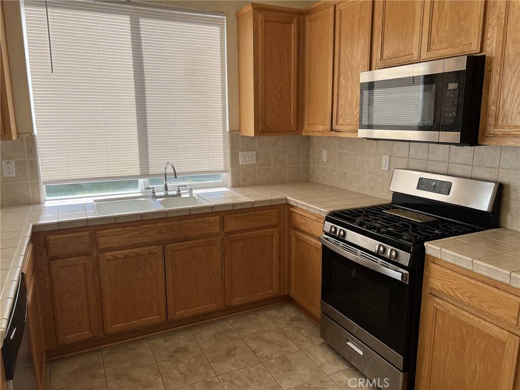 Elk Grove, CA 95624,9074 Piazza CT