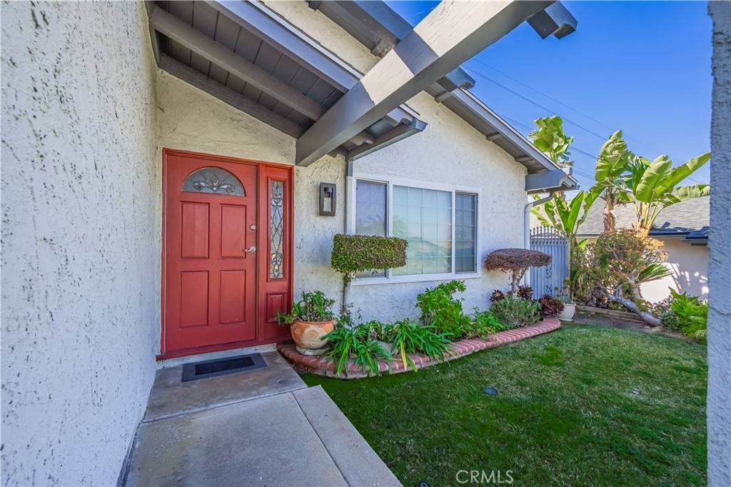 Hacienda Heights, CA 91745,2075 Country Canyon RD