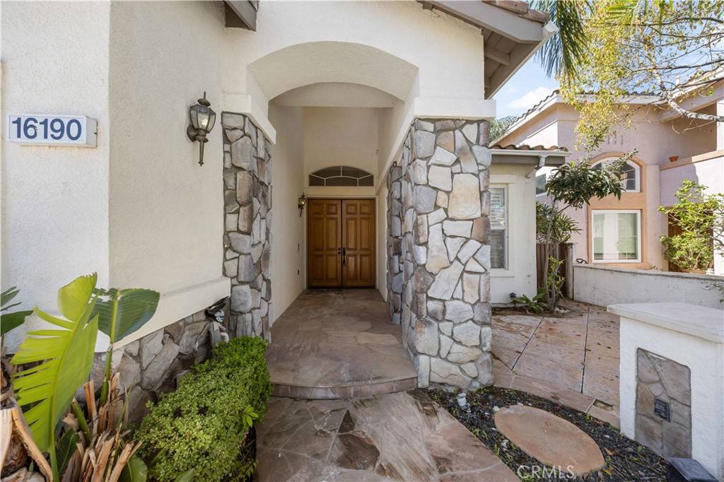 Chino Hills, CA 91709,16190 Vermeer DR