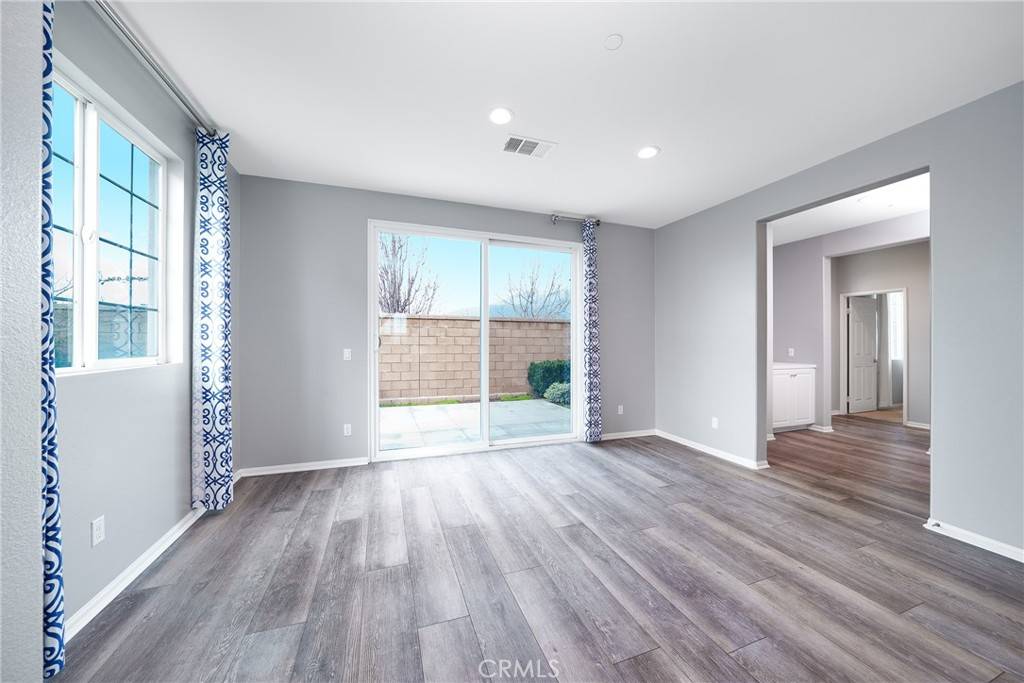 4470 Rima DR Fontana, CA 92336