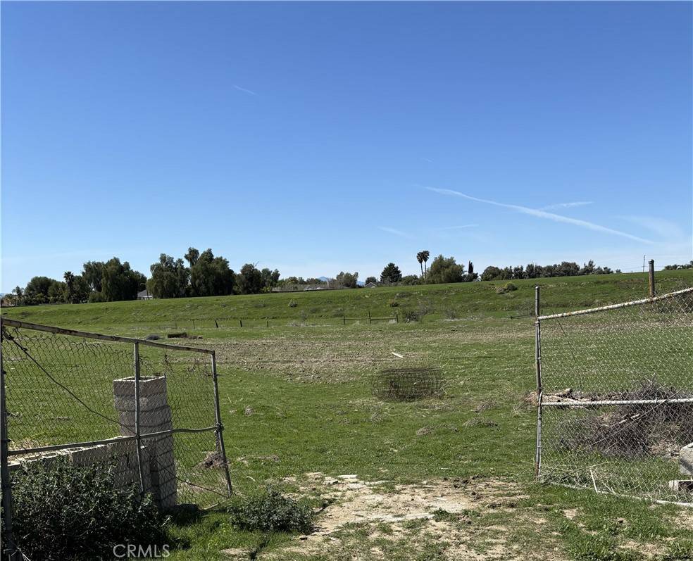 Moreno Valley, CA 92555,29251 Highland BLVD